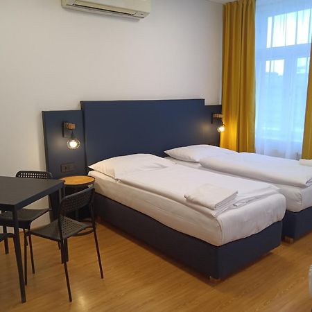 Powder Tower Suites Прага Экстерьер фото