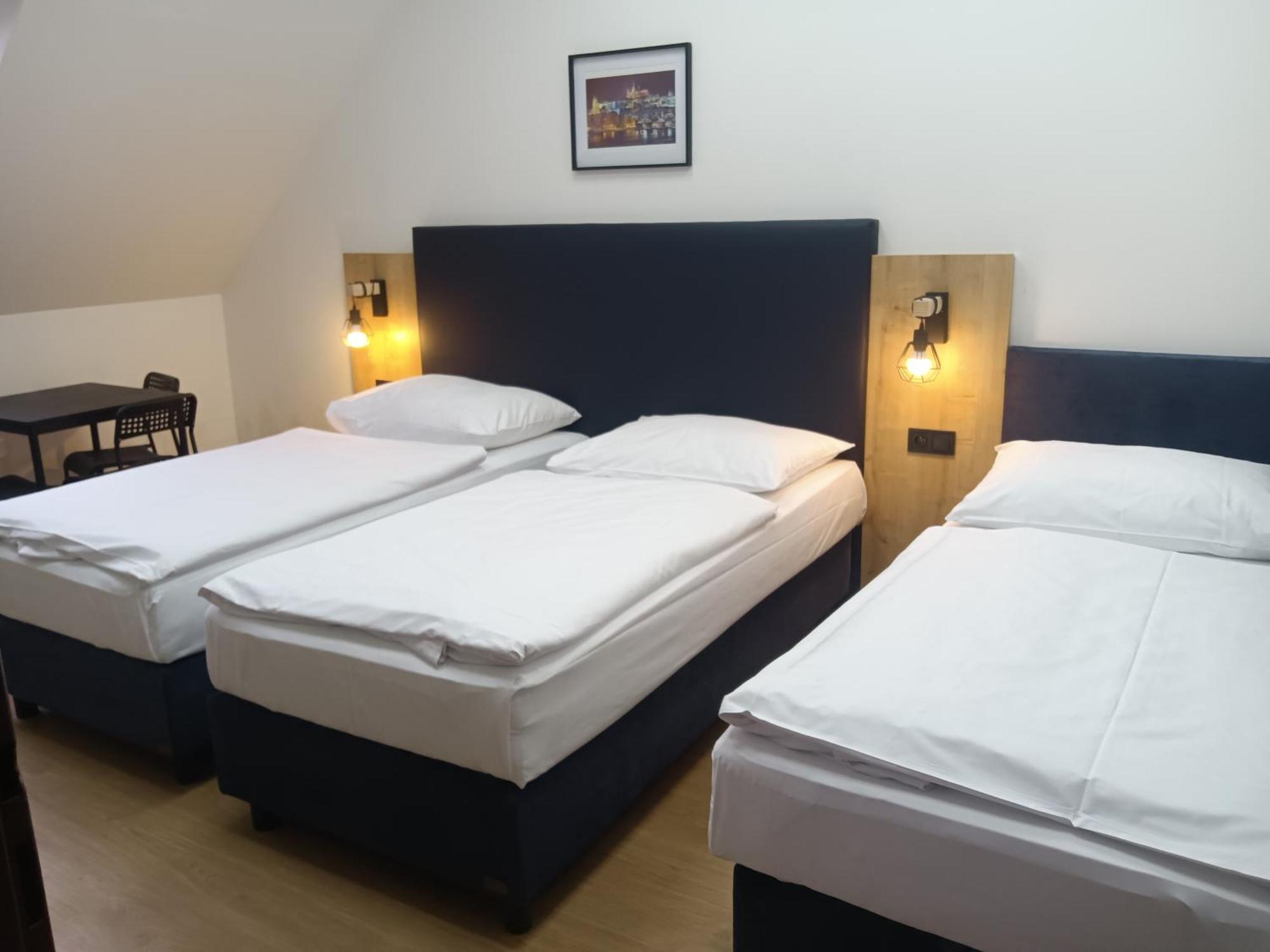 Powder Tower Suites Прага Экстерьер фото