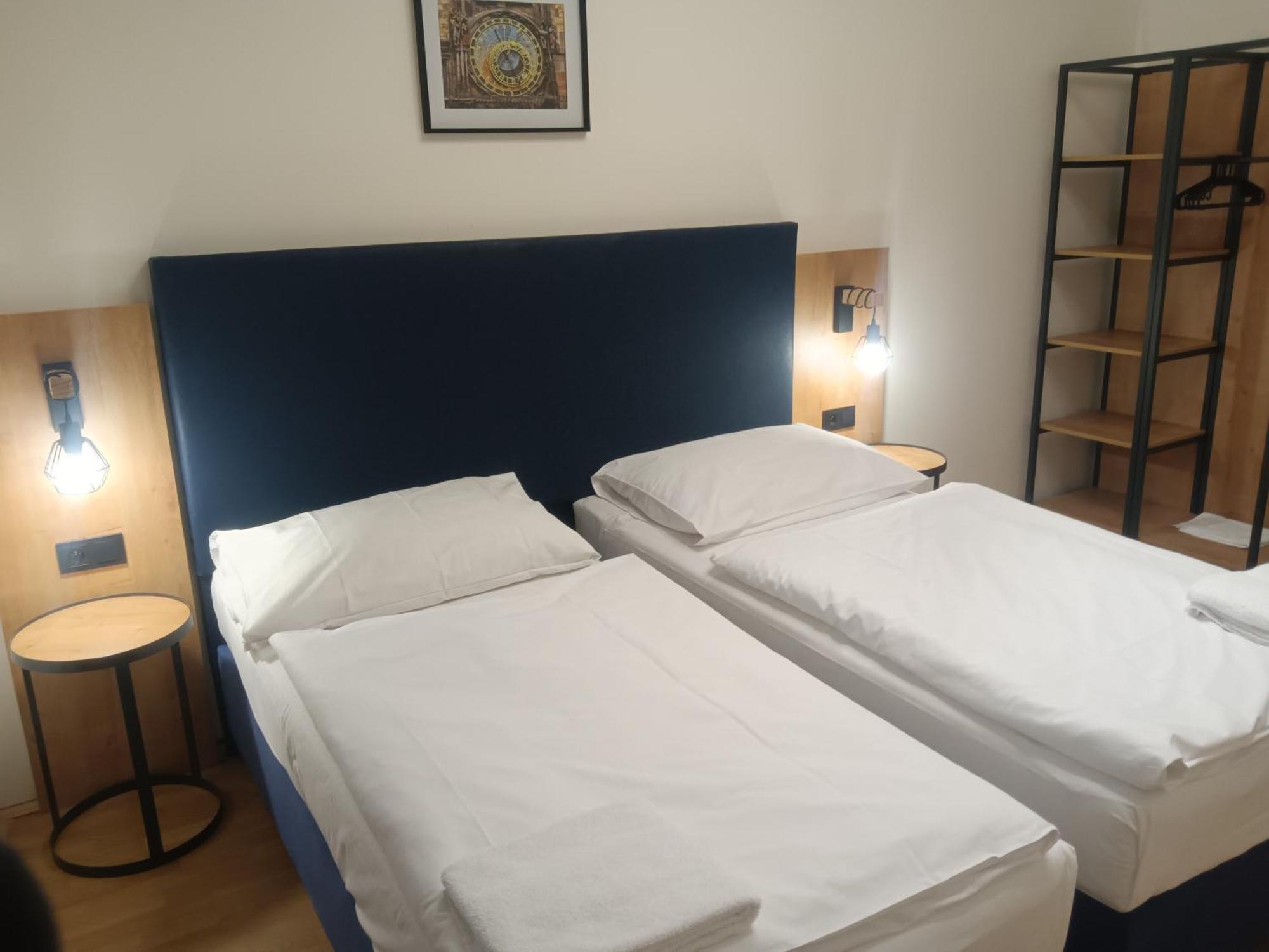 Powder Tower Suites Прага Экстерьер фото