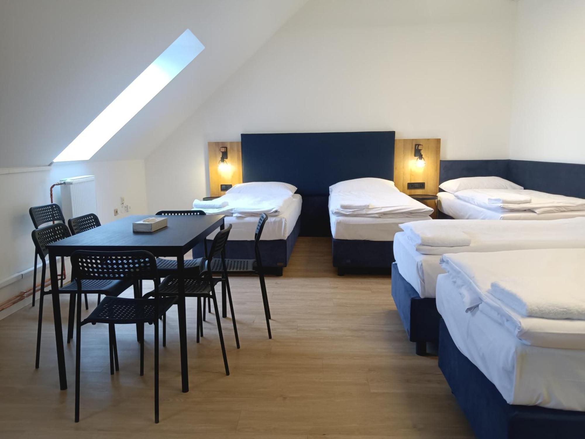 Powder Tower Suites Прага Экстерьер фото