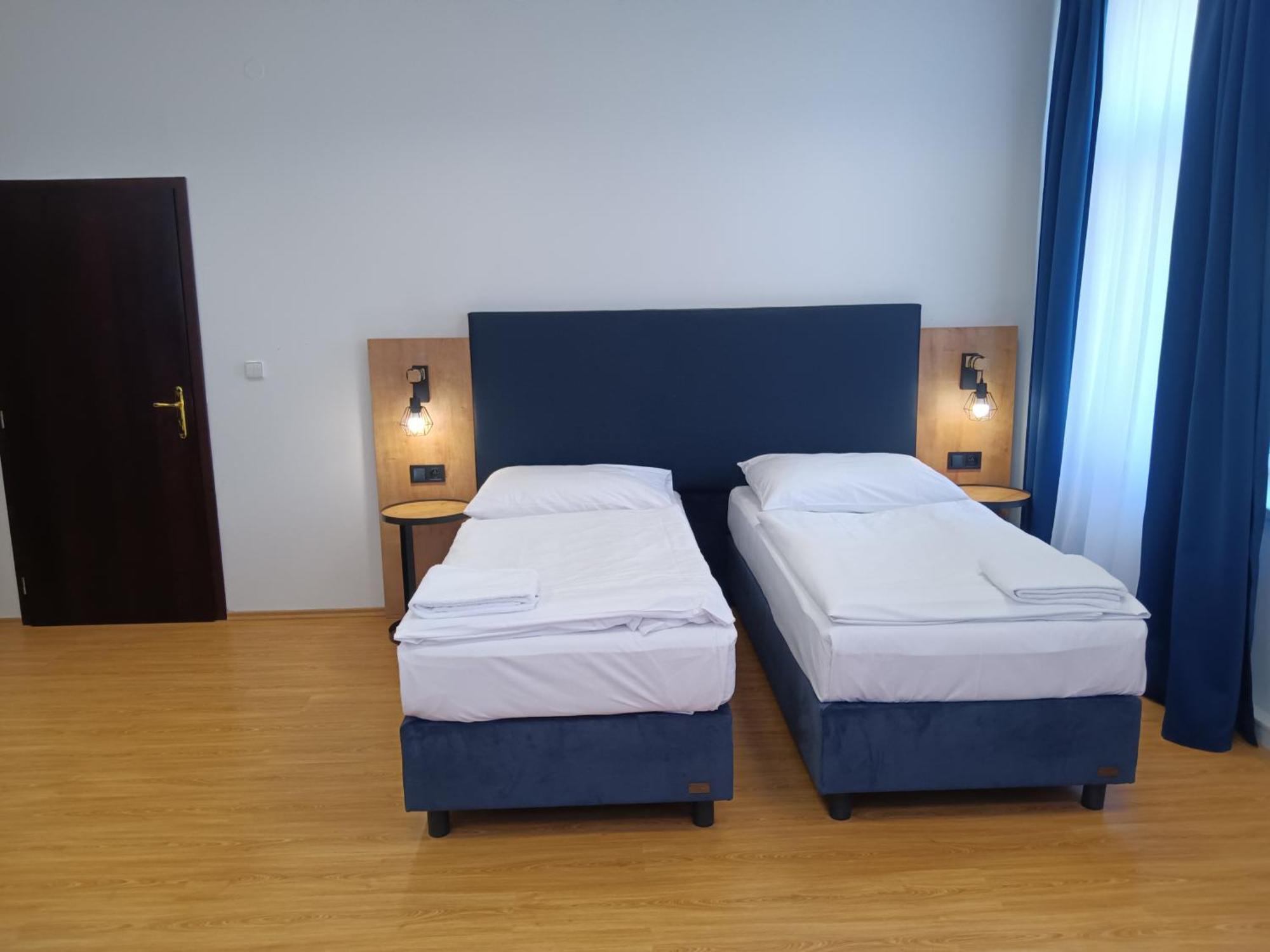 Powder Tower Suites Прага Экстерьер фото