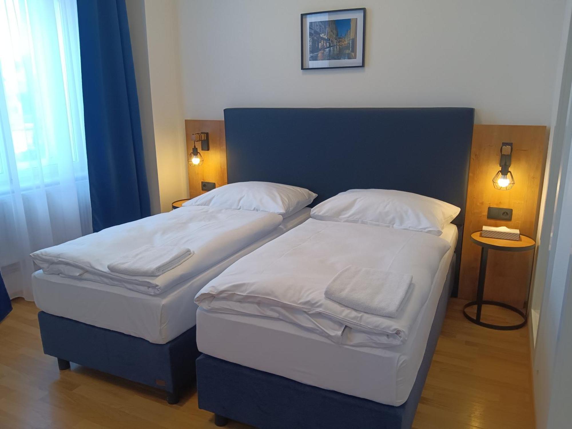 Powder Tower Suites Прага Экстерьер фото