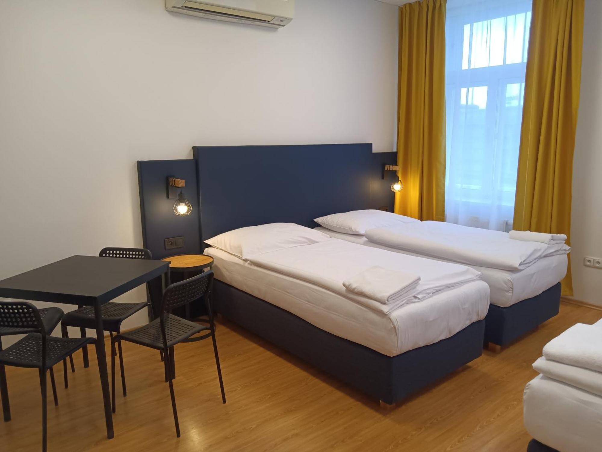 Powder Tower Suites Прага Экстерьер фото